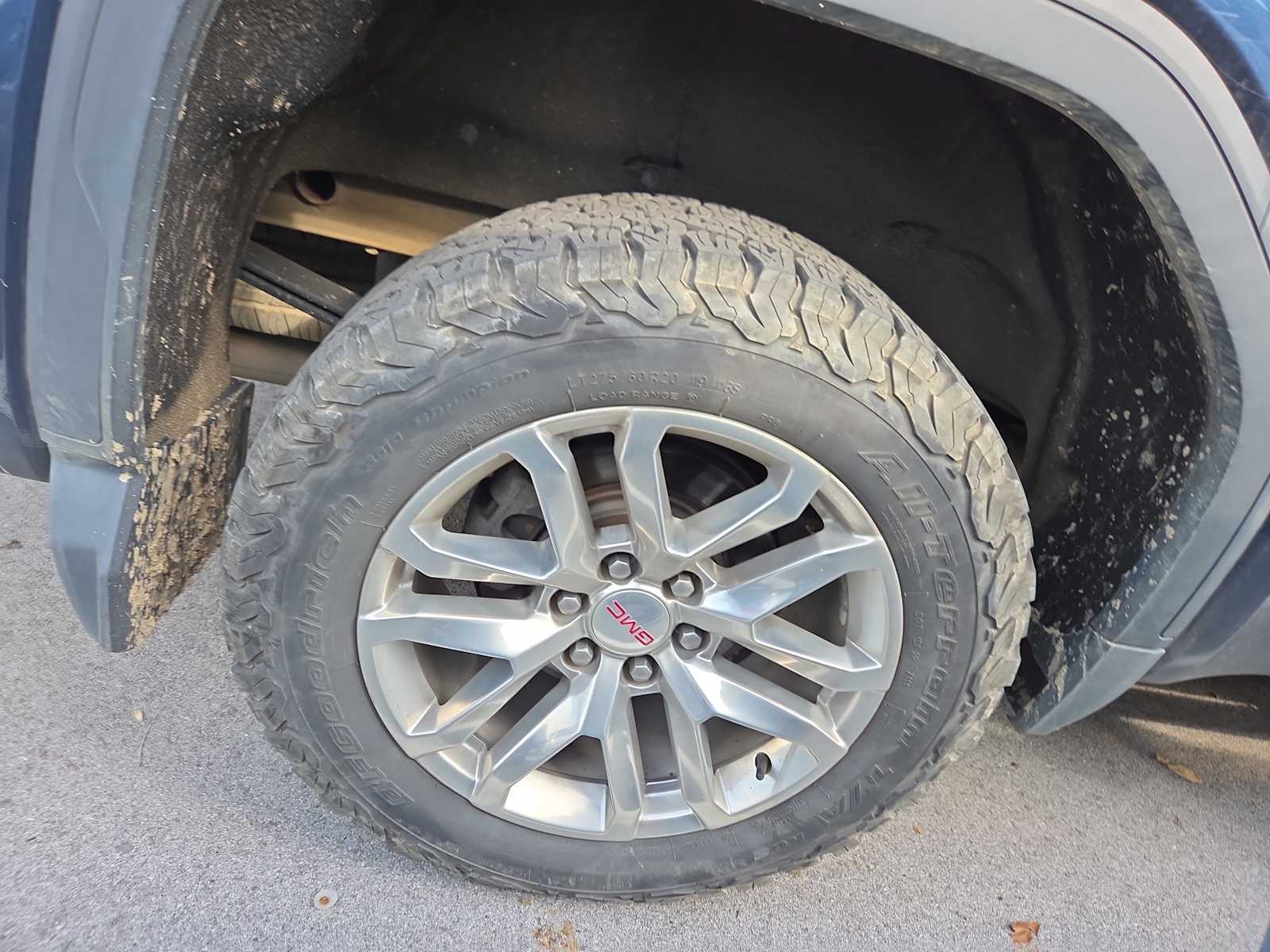 2019 Gmc Sierra 1500 SLE photo 3