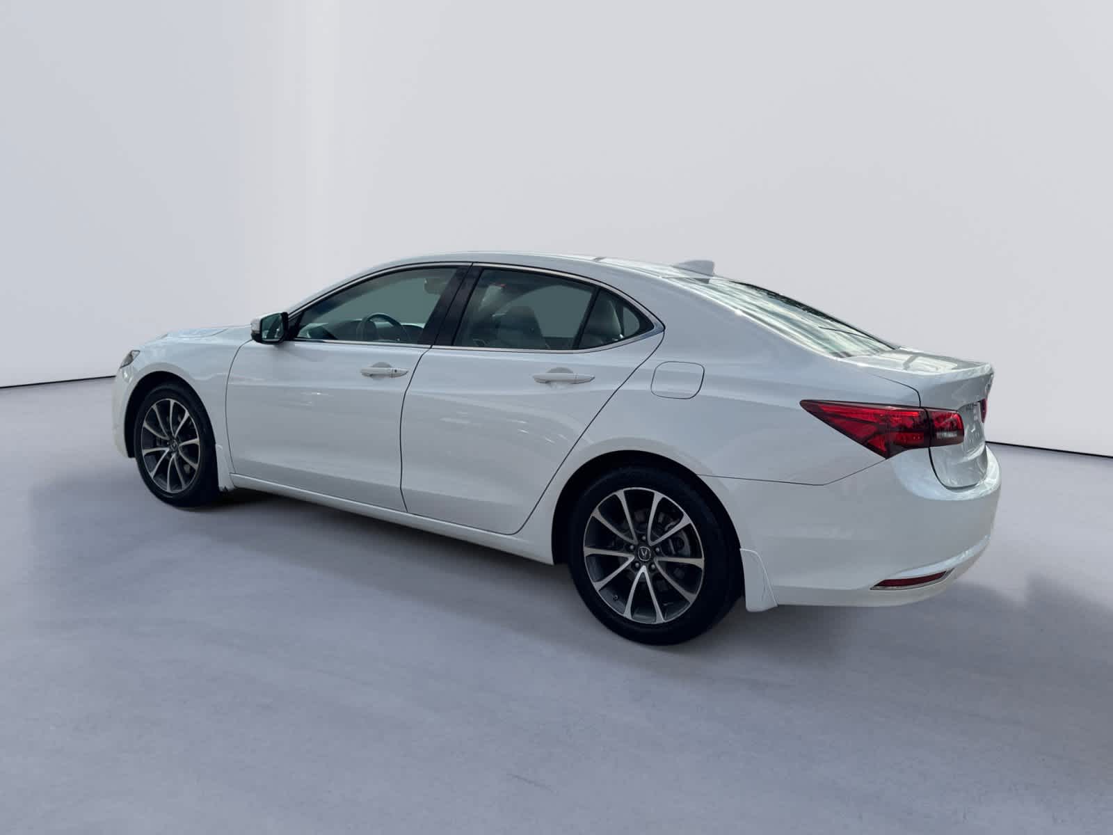 2015 Acura TLX SH-AWD Technology photo 3