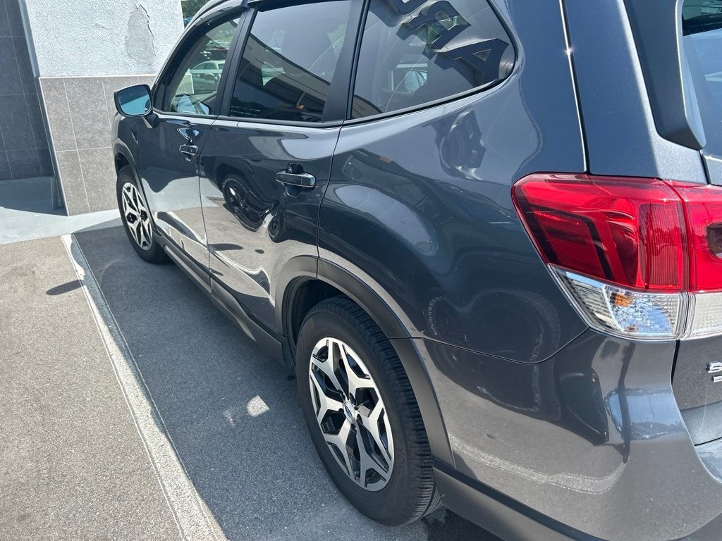 Used 2023 Subaru Forester Premium SUV