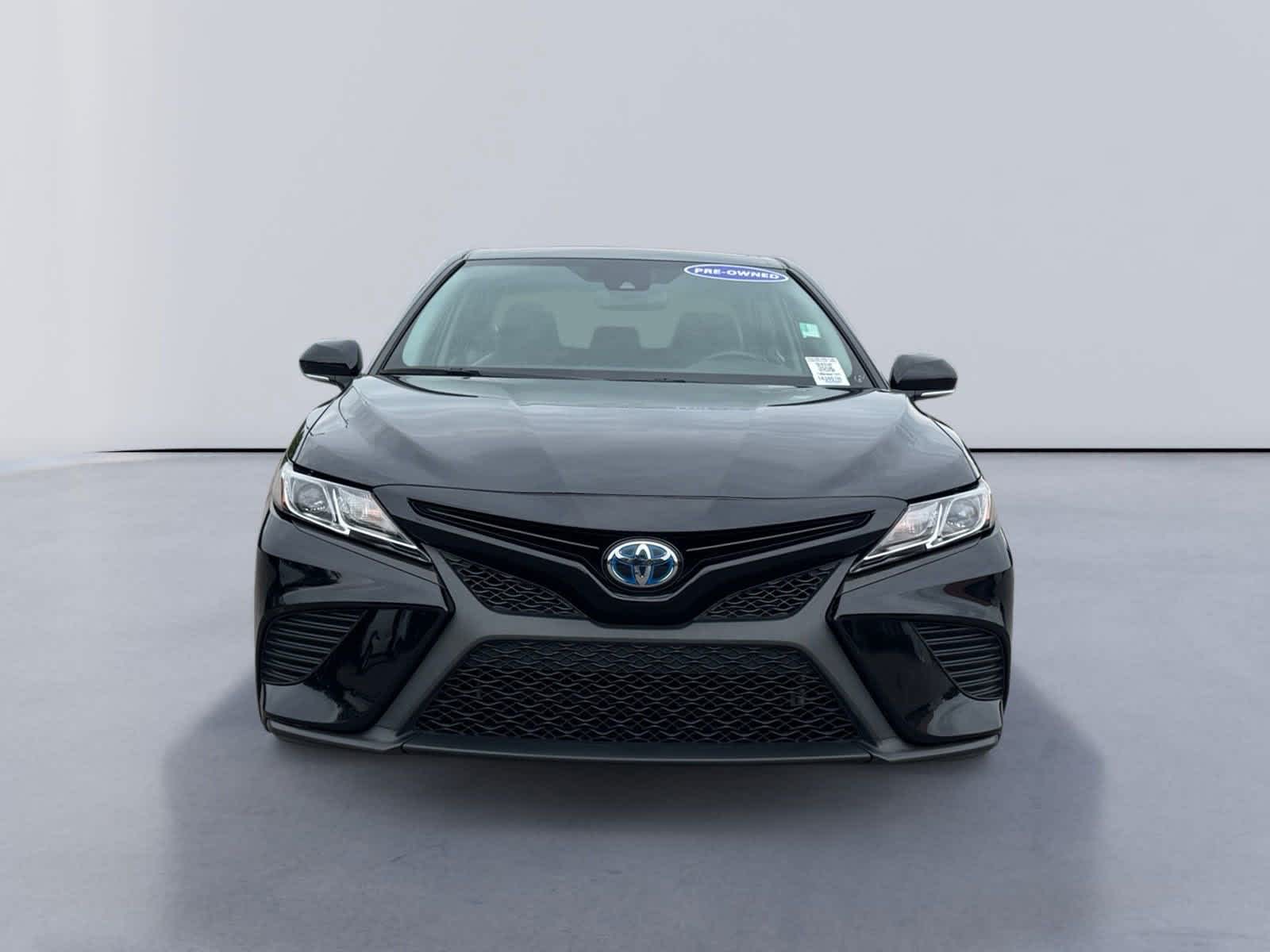 Used 2020 Toyota Camry SE with VIN 4T1J31AK1LU529483 for sale in Knoxville, TN