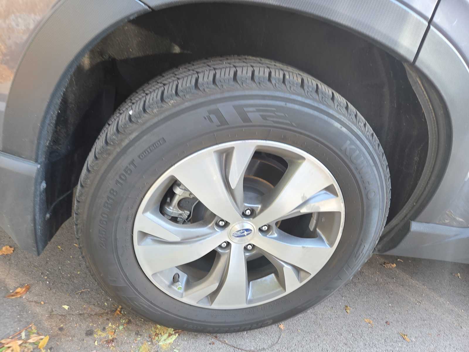 2021 Subaru Ascent Premium photo 3