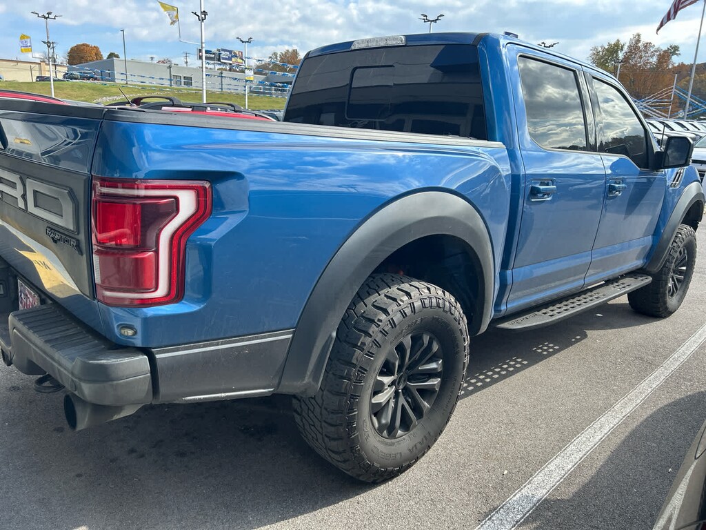 Used 2019 Ford F-150 Raptor 4WD Supercrew 5.5 Box Truck SuperCrew Cab