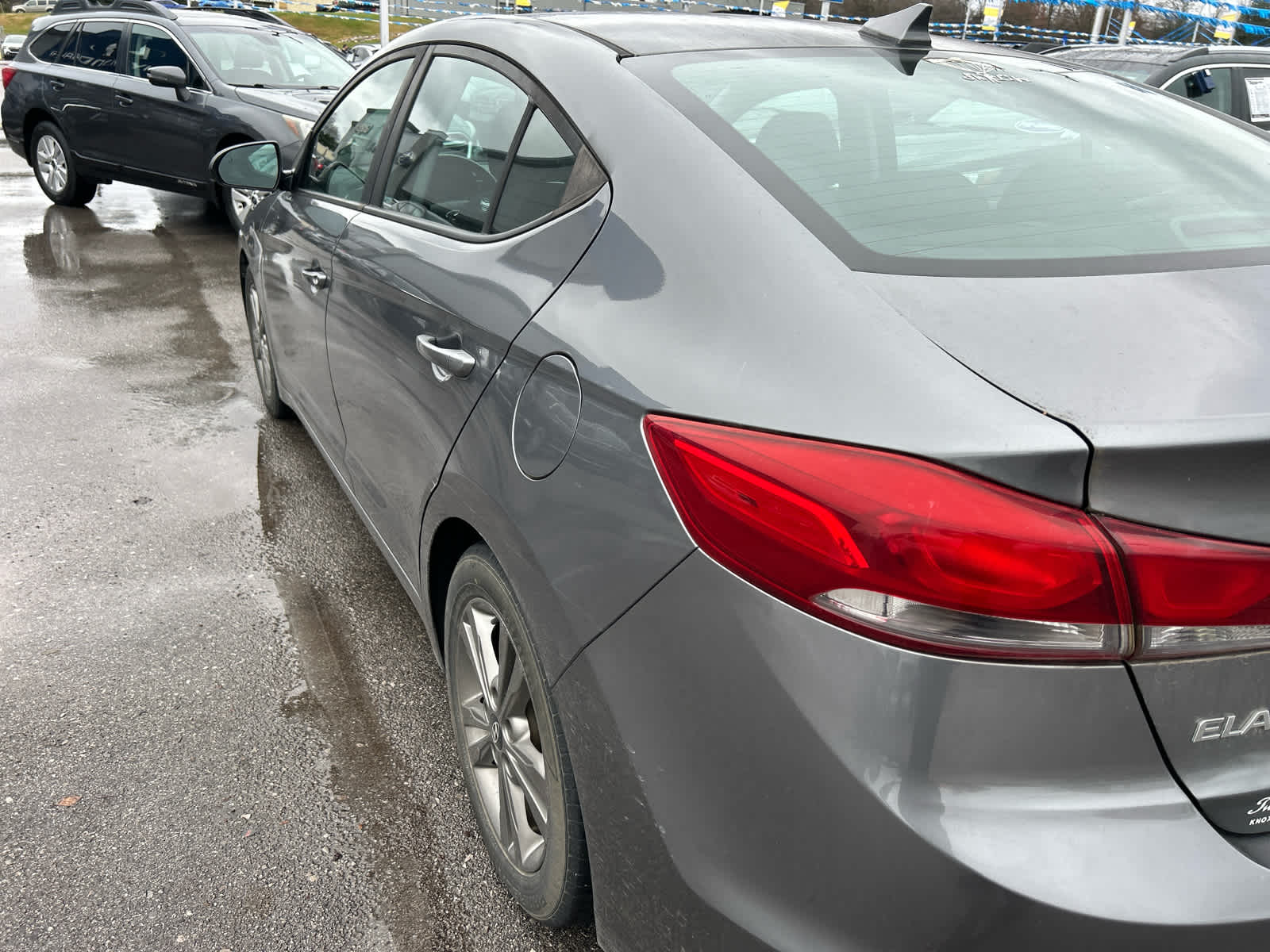 2018 Hyundai Elantra Value Edition photo 4