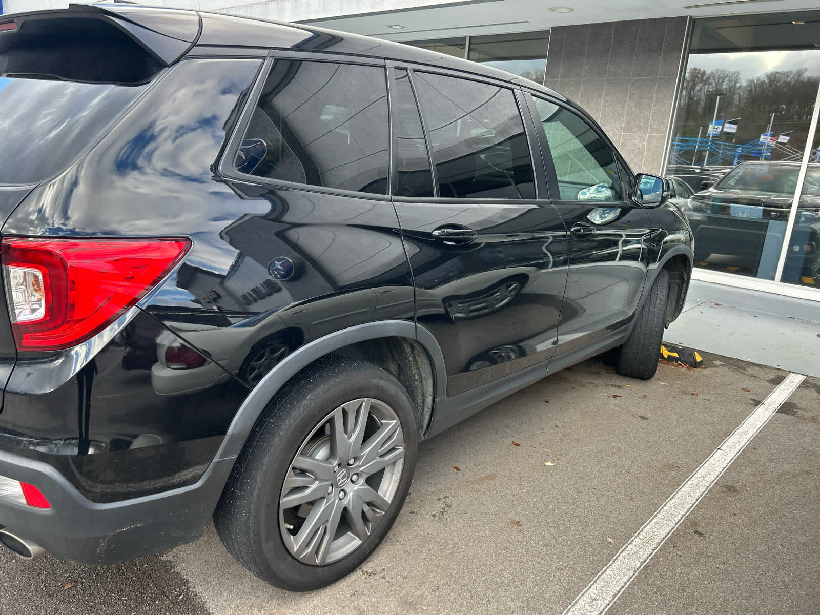 2019 Honda Passport EX-L photo 3