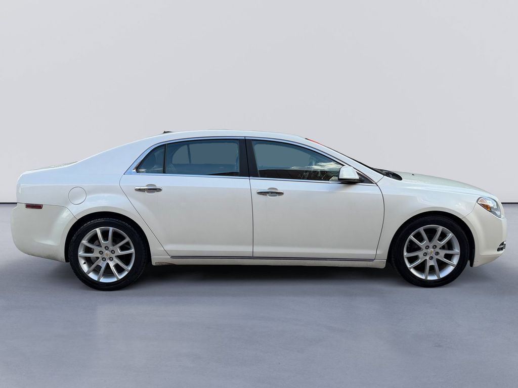 Used 2010 Chevrolet Malibu LTZ with VIN 1G1ZE5EB4AF154203 for sale in Knoxville, TN