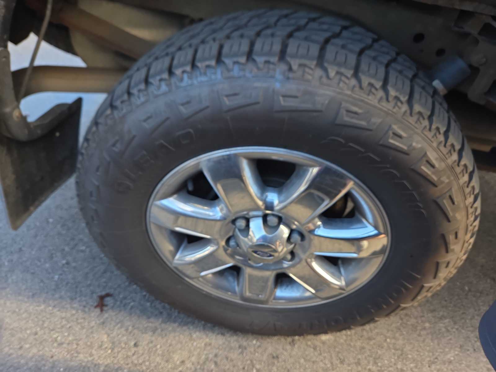 2013 Ford F-150 XLT photo 4