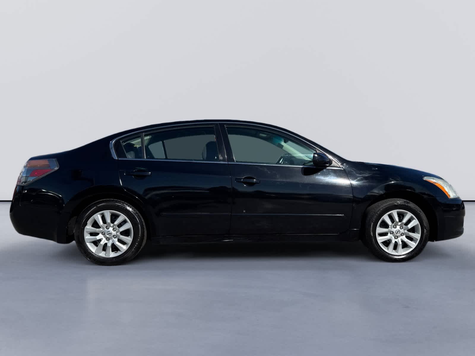Used 2012 Nissan Altima S with VIN 1N4AL2AP4CC138278 for sale in Knoxville, TN