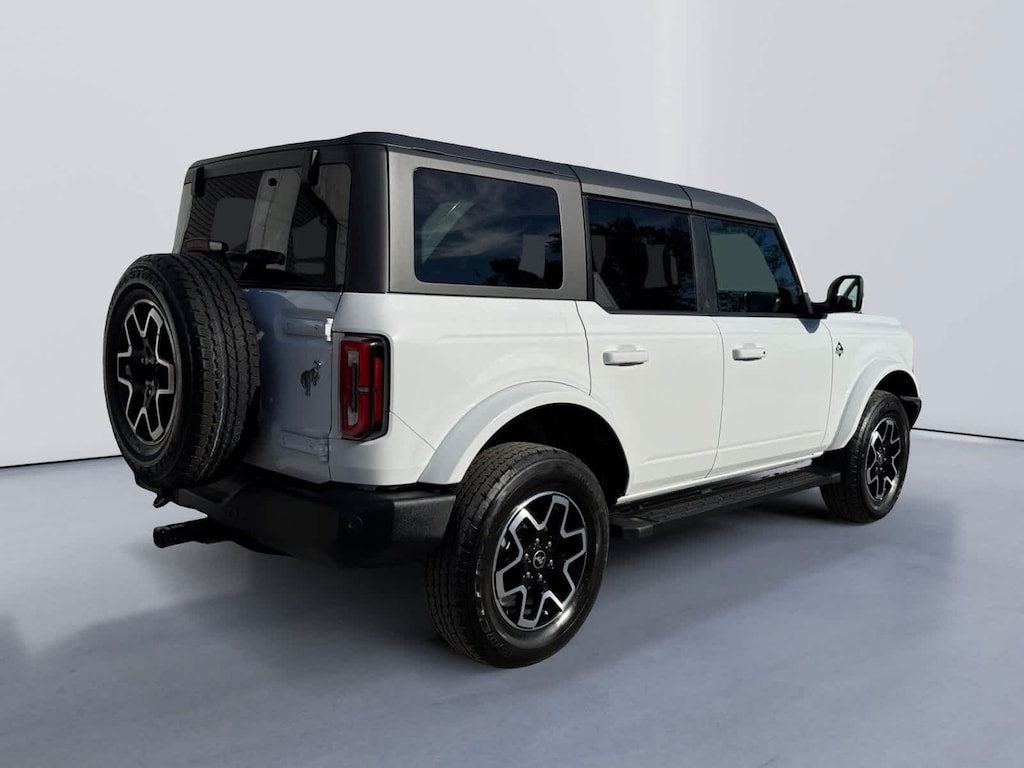 Used 2023 Ford Bronco Outer Banks SUV