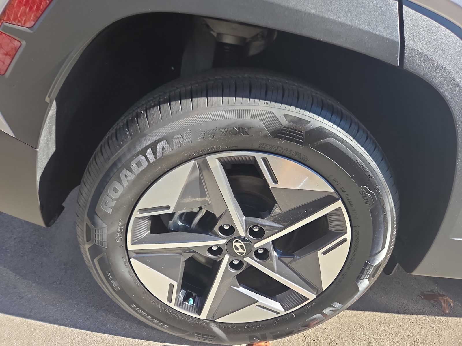 2025 Hyundai Tucson Hybrid SEL Convenience photo 3