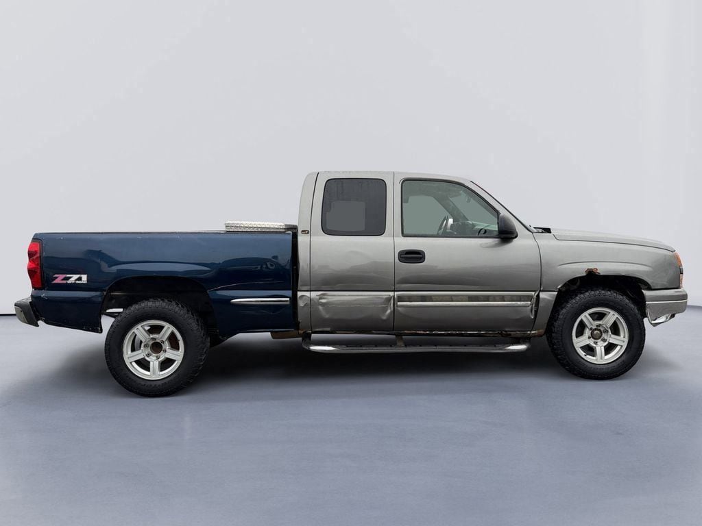 Used 2006 Chevrolet Silverado 1500 LT2 with VIN 1GCEK19Z56Z142727 for sale in Knoxville, TN