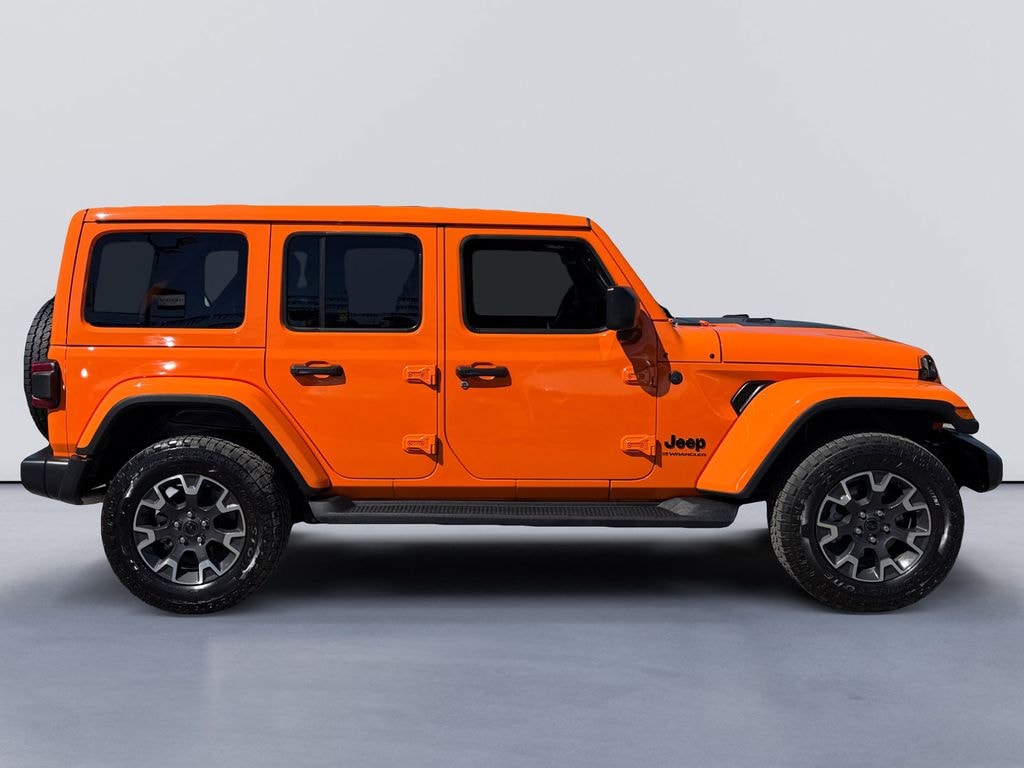 Used 2025 Jeep Wrangler Sahara SUV