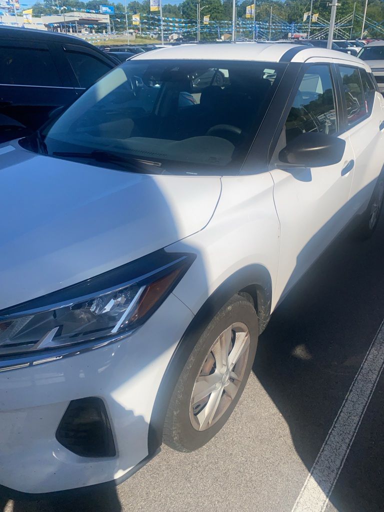 2021 Nissan Kicks 1.6 S's photo