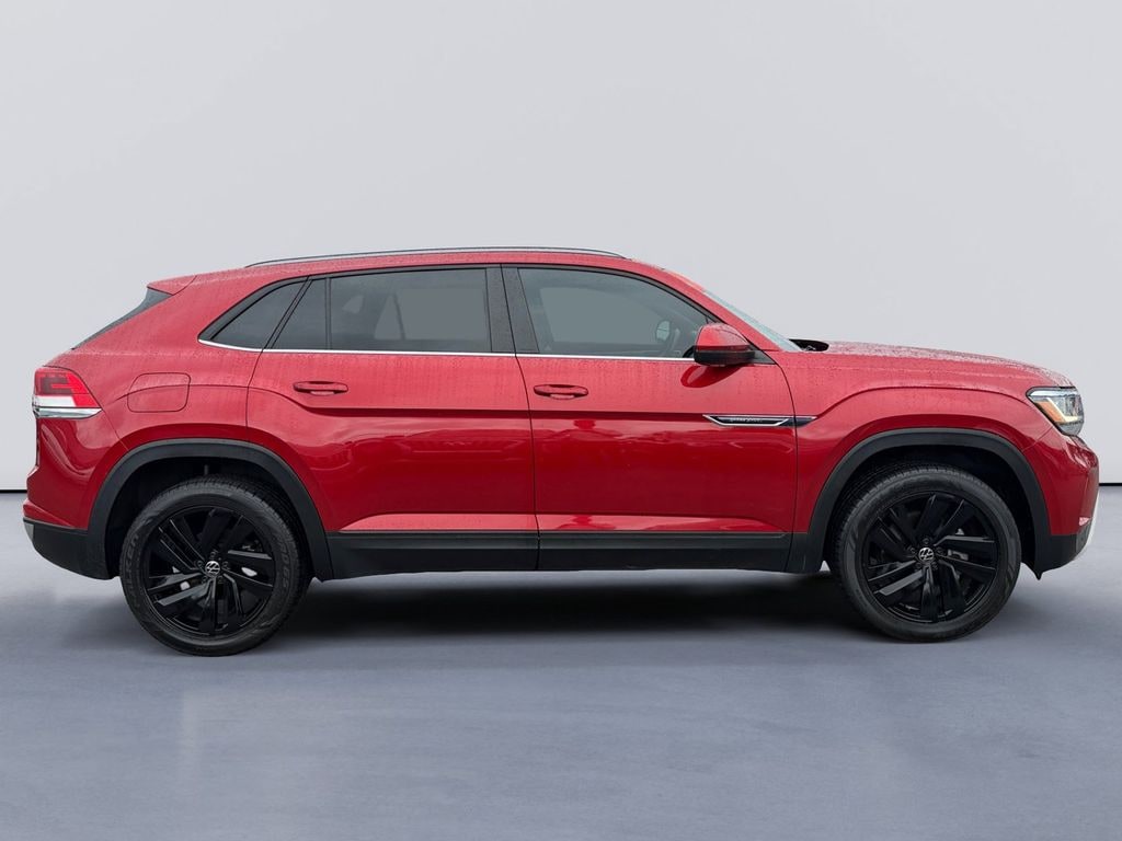 Used 2021 Volkswagen Atlas Cross Sport 2.0T SE w/Technology SUV