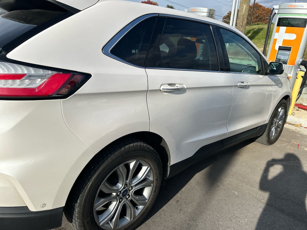 Used 2019 Ford Edge Titanium SUV