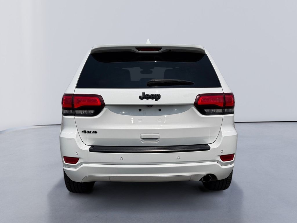 Used 2020 Jeep Grand Cherokee Altitude SUV