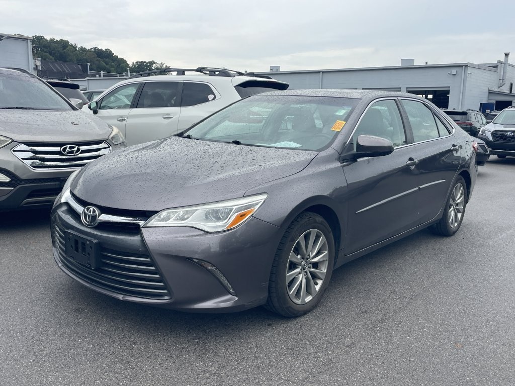 Used 2015 Toyota Camry XLE Sedan