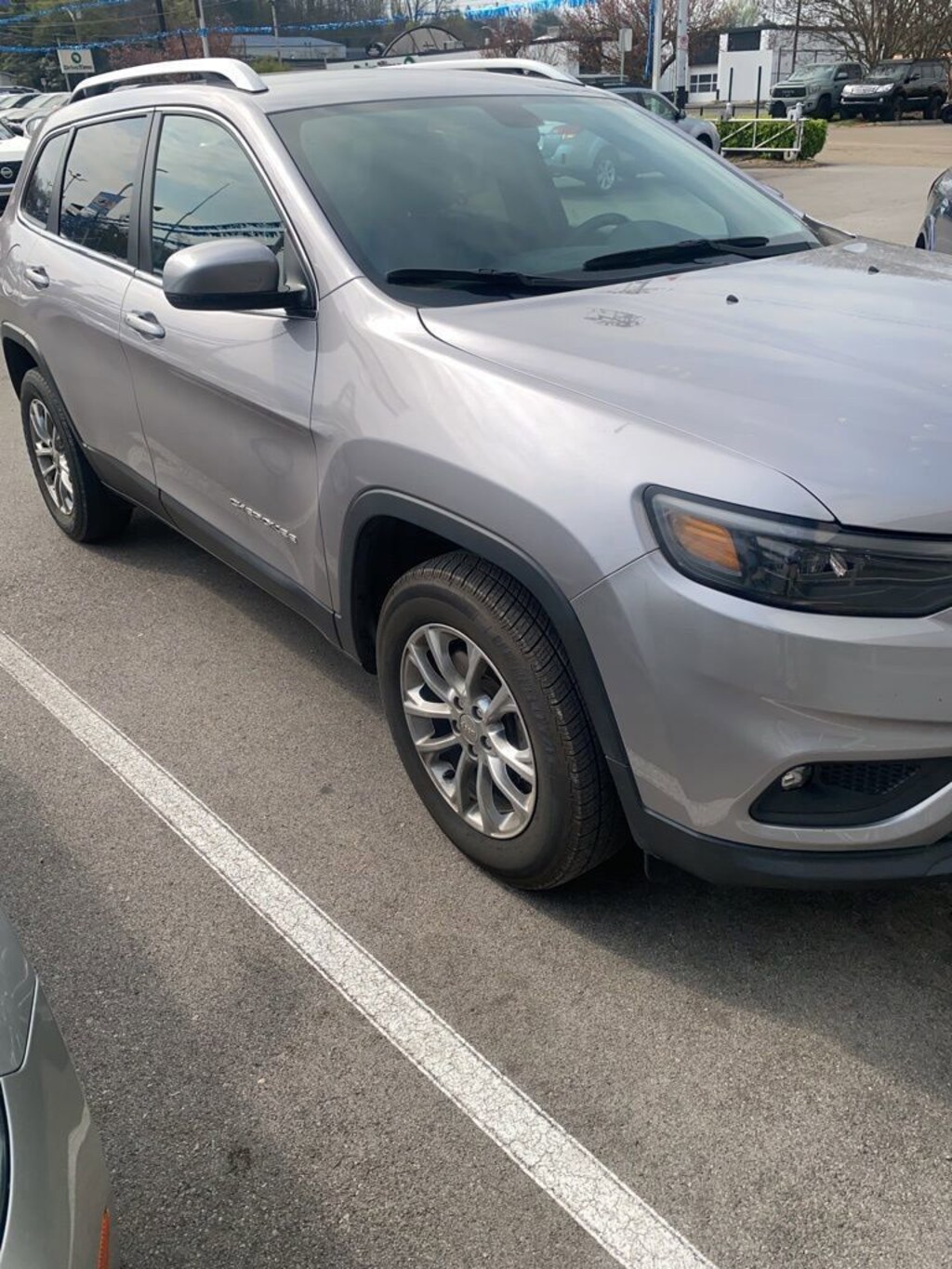 Used 2019 Jeep Cherokee Latitude Plus SUV