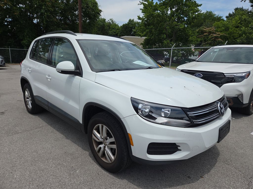 2017 Volkswagen Tiguan 2.0T S 4Motion's photo