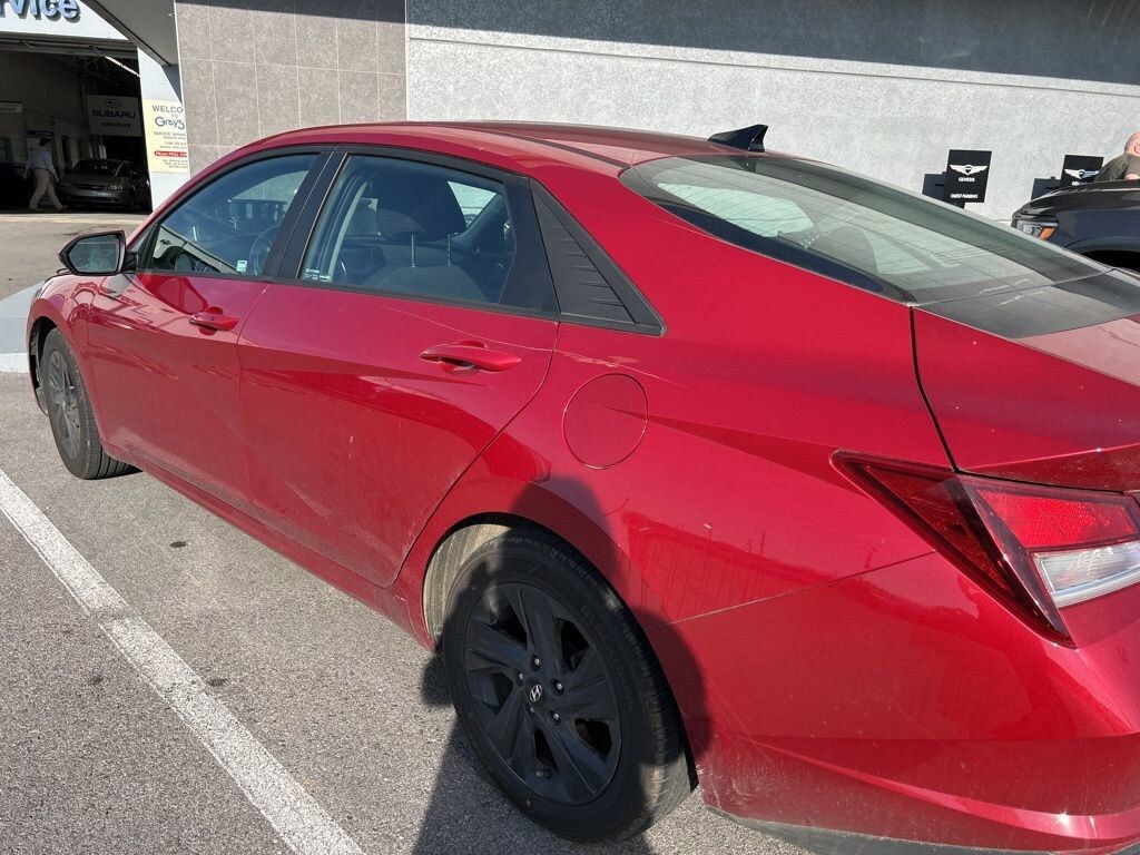 Used 2021 Hyundai Elantra SEL Sedan