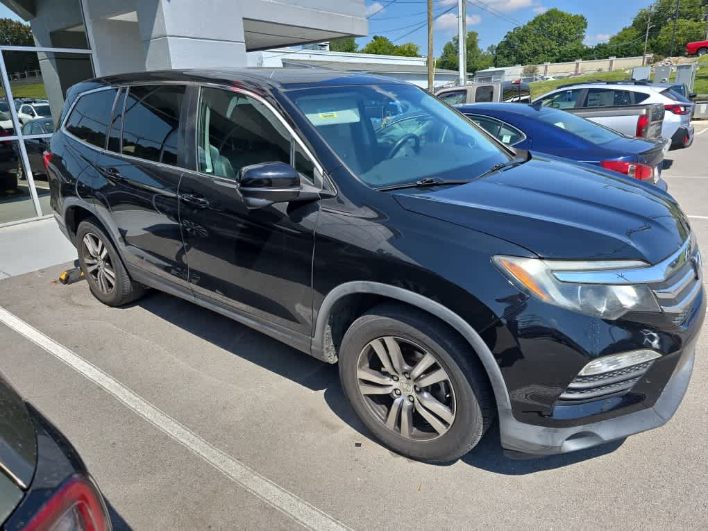 2016 Honda Pilot EX-L photo 2