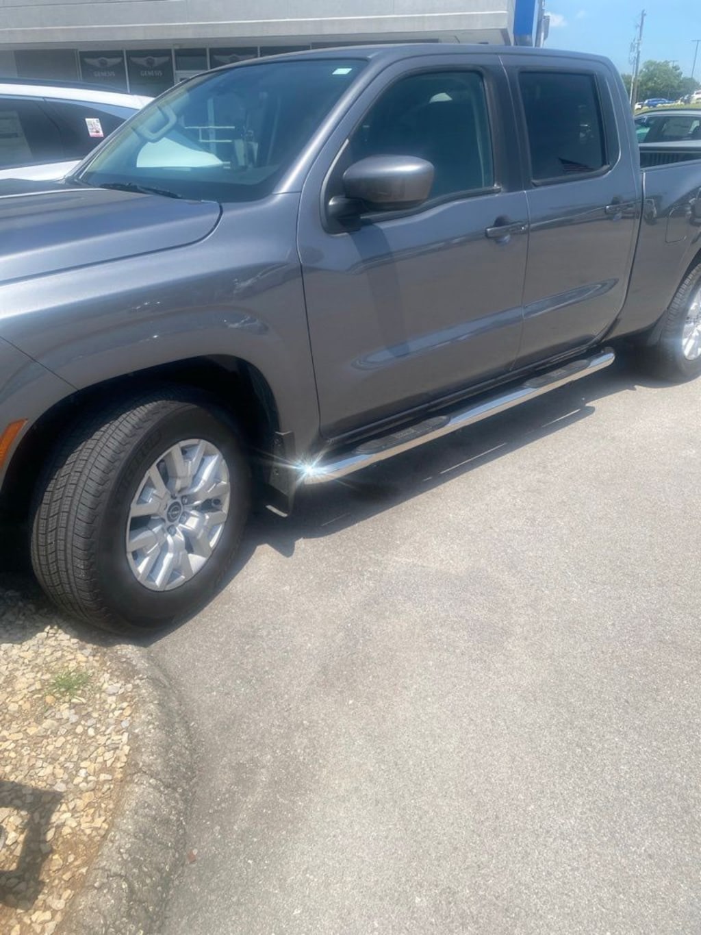 Used 2024 Nissan Frontier SV Truck Crew Cab