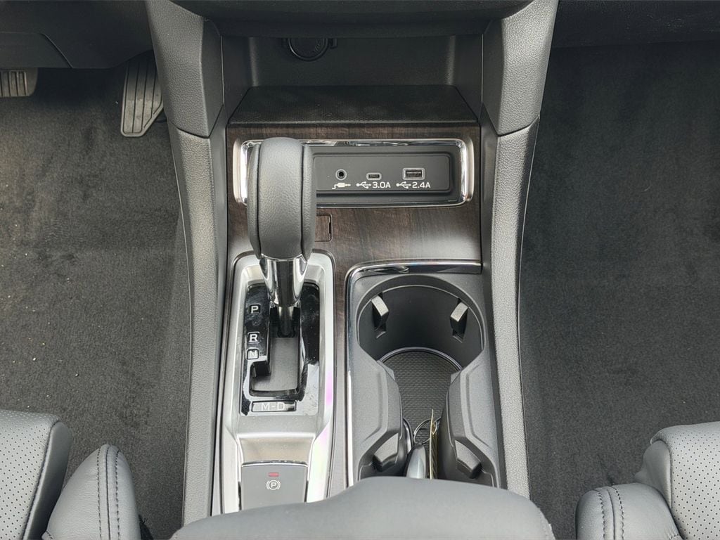2026 Subaru Ascent Touring - Photo 18