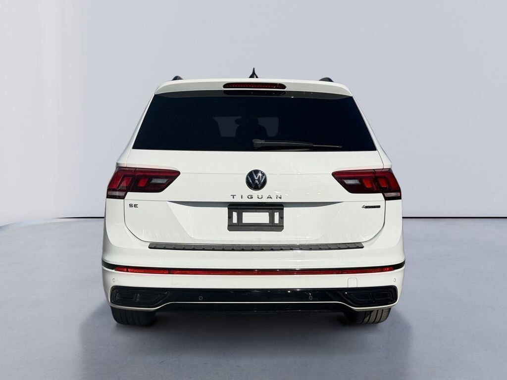 Used 2022 Volkswagen Tiguan 2.0T SE R-Line Black SUV