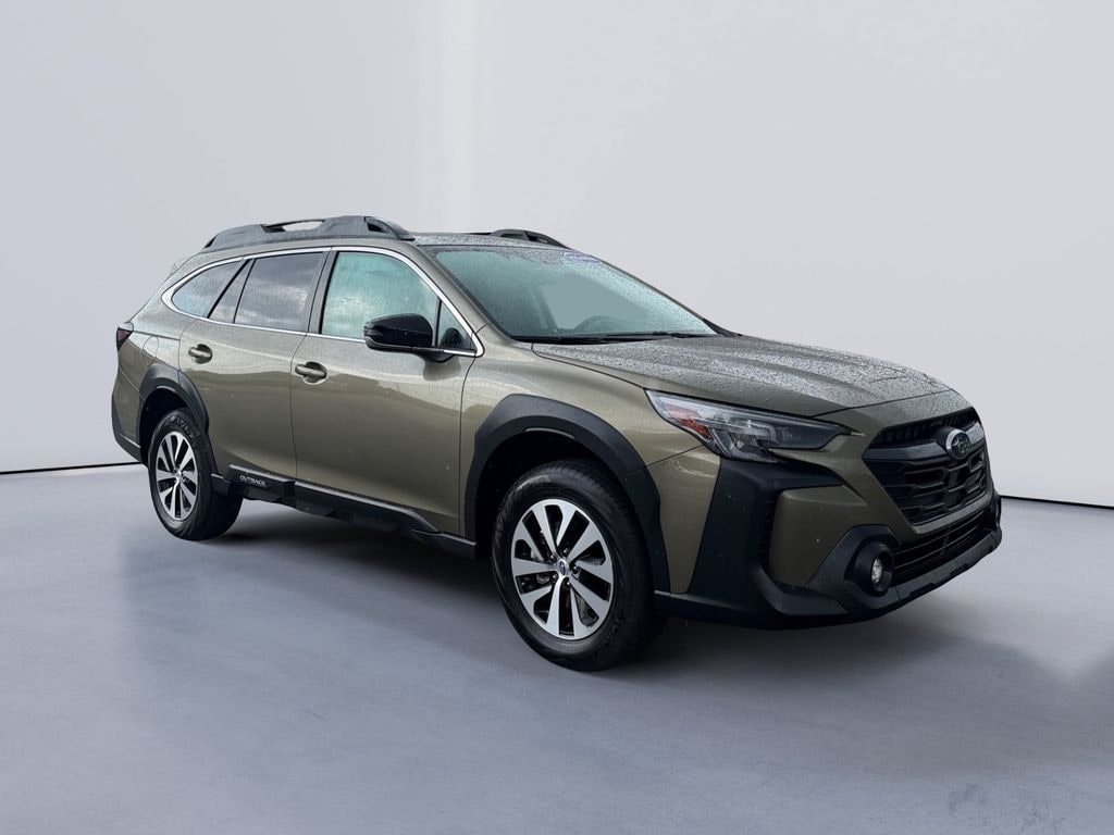 Used 2024 Subaru Outback Premium SUV