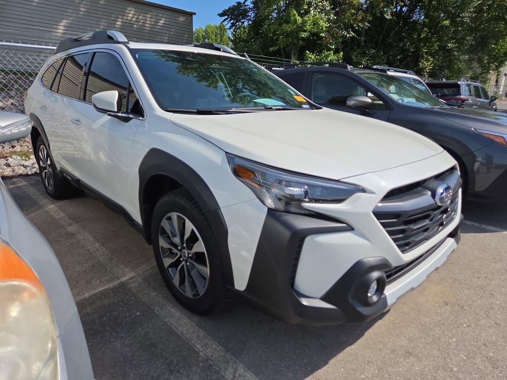 2025 Subaru Outback Touring XT's photo