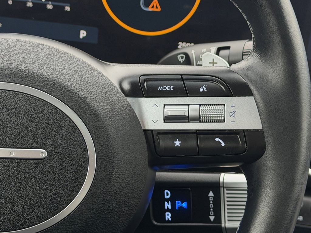 2025 Hyundai Sonata Hybrid Limited - Photo 14
