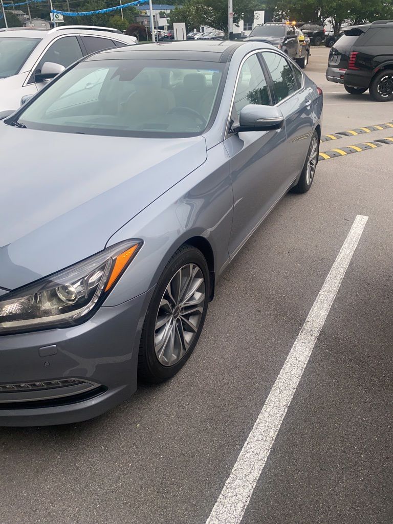 2016 Hyundai Genesis 3.8 AWD's photo