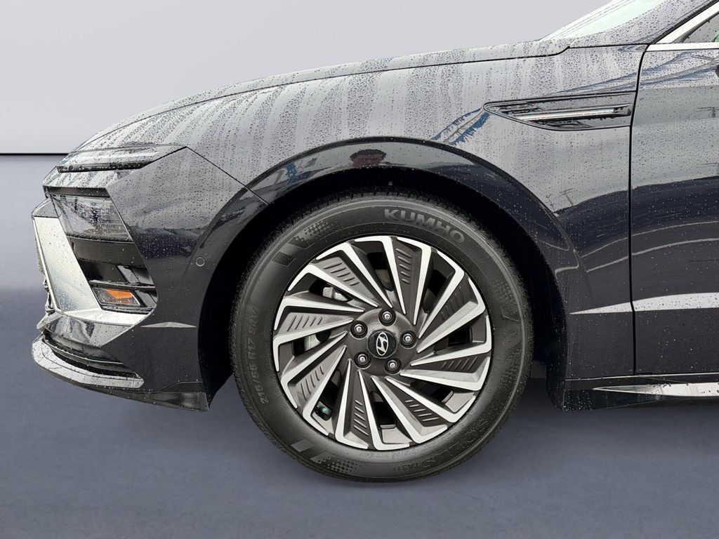 2025 Hyundai Sonata Hybrid Limited - Photo 9
