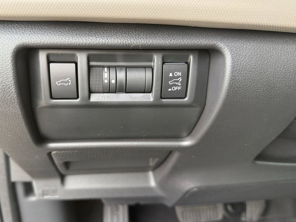 2026 Subaru Forester Premium - Photo 21