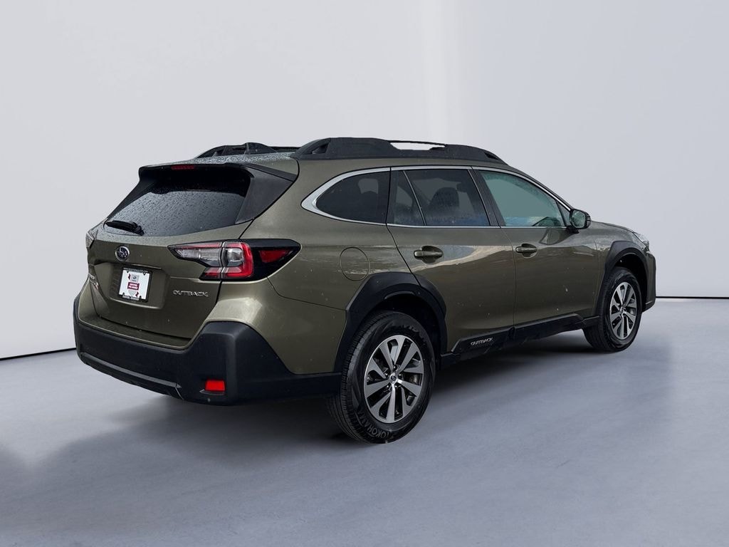 Used 2024 Subaru Outback Premium SUV