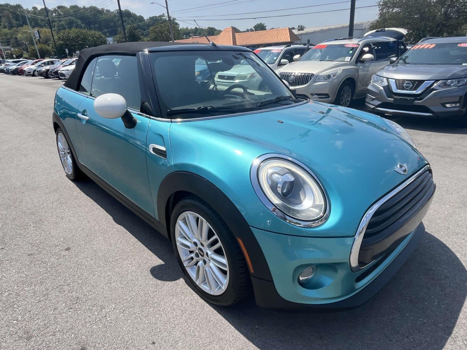 Used 2018 MINI Cooper Base with VIN WMWWG5C53J3D01386 for sale in Knoxville, TN