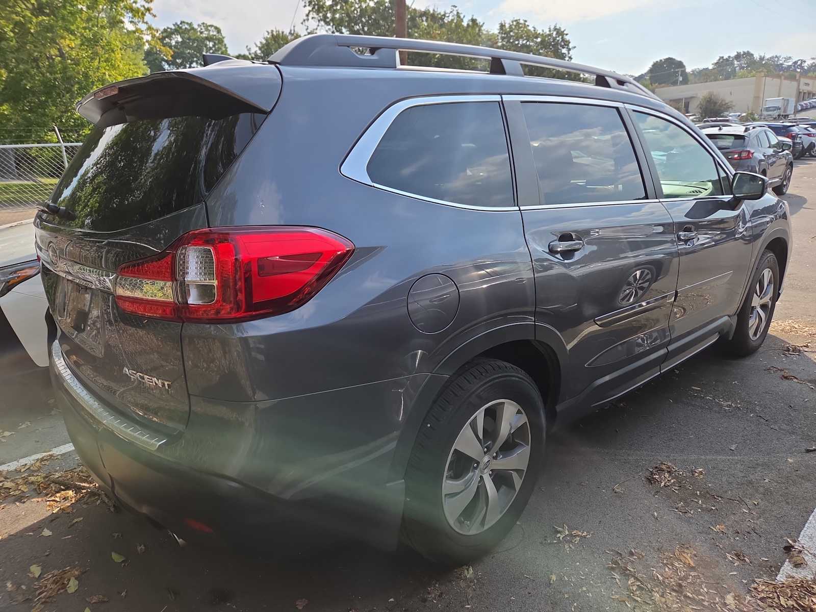 2021 Subaru Ascent Premium photo 4