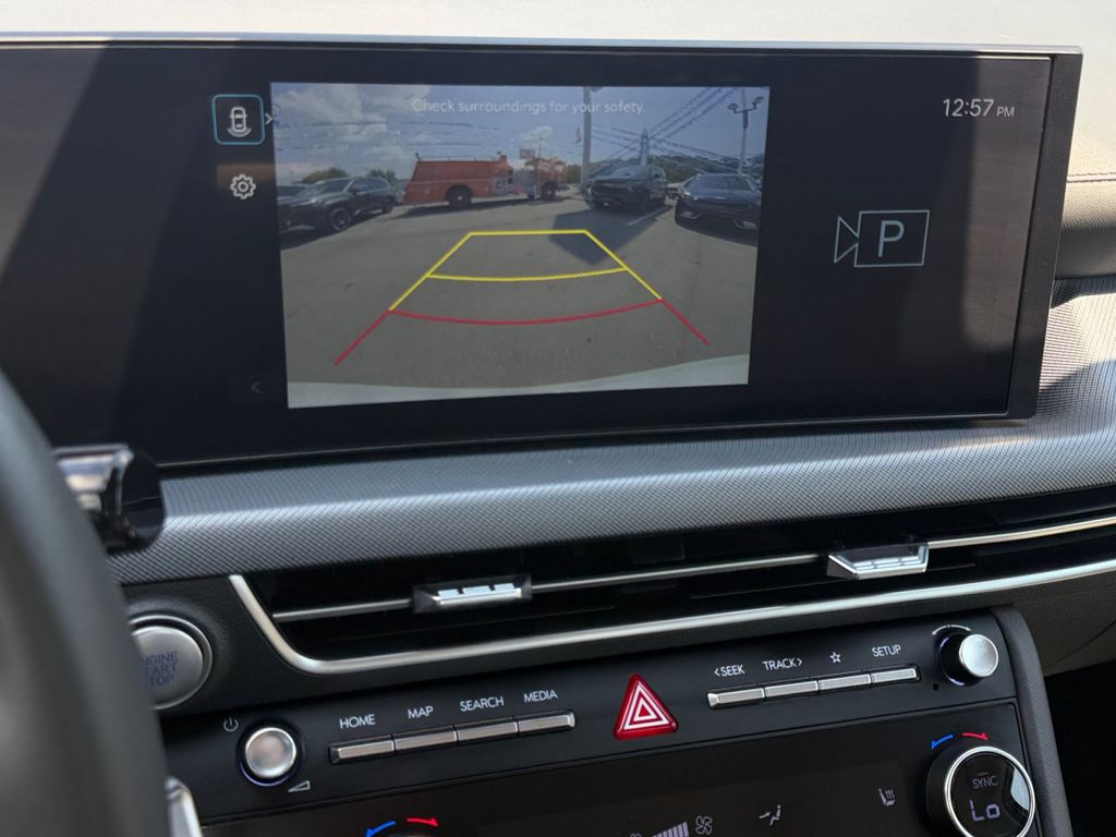 2025 Hyundai Sonata SEL - Photo 26