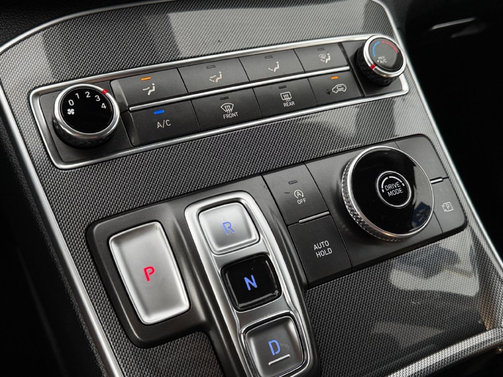 2023 Hyundai Santa Fe SE - Photo 25