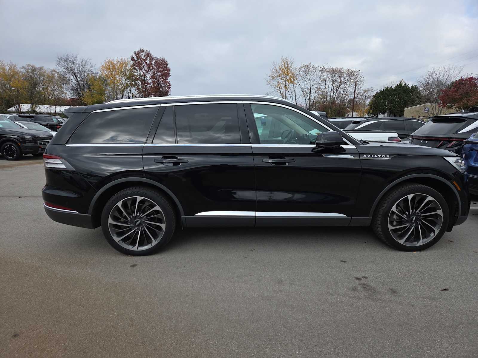 2020 Lincoln Aviator Reserve photo 3