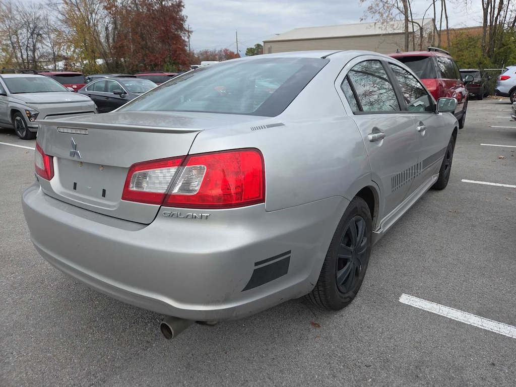 Used 2010 Mitsubishi Galant ES Sedan