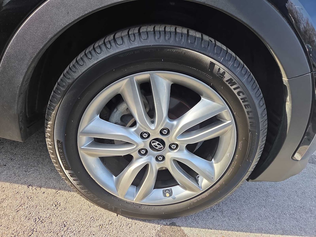 Used 2013 Hyundai Santa Fe 2.0T Sport w/Saddle Int SUV