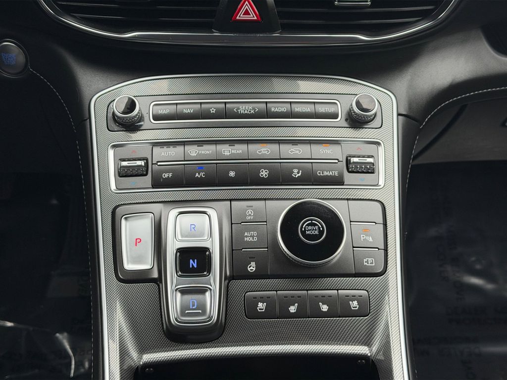 2023 Hyundai Santa Fe Limited - Photo 16