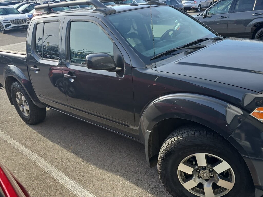 Used 2013 Nissan Frontier PRO-4X 4WD Crew Cab SWB Auto Truck Crew Cab