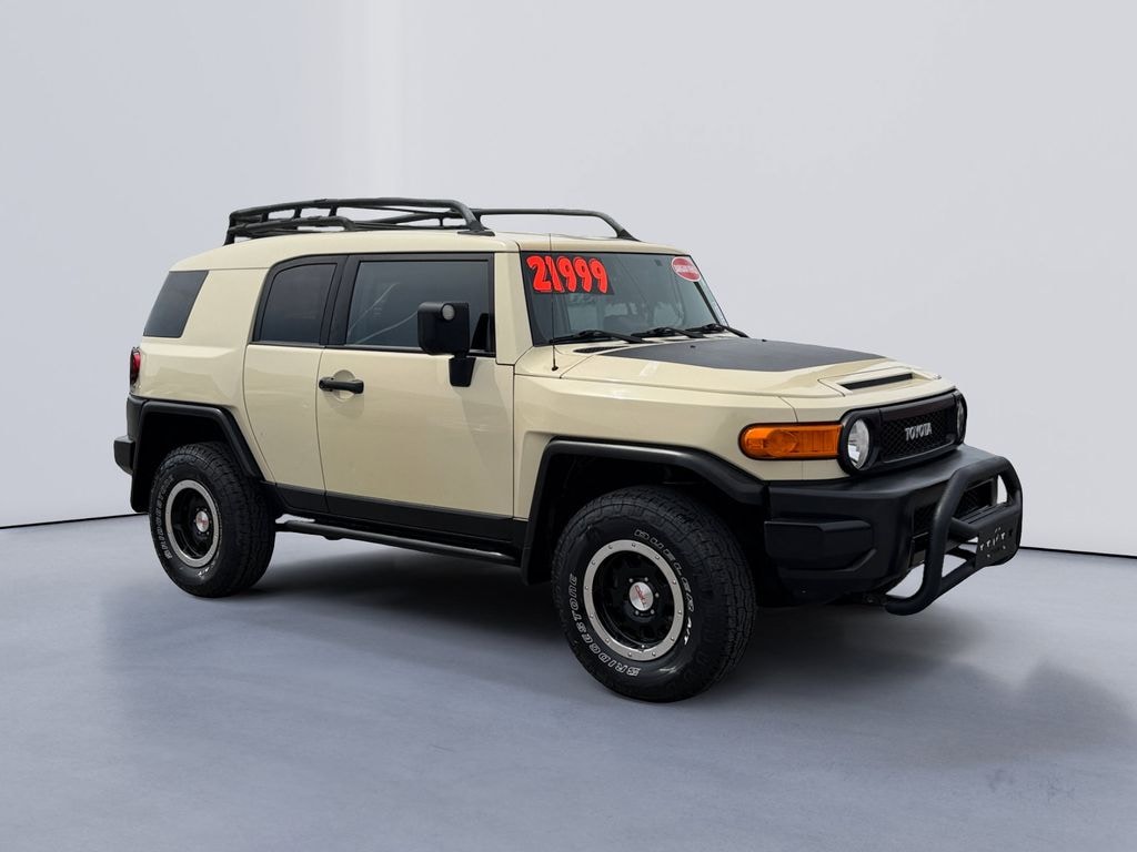 Used 2010 Toyota FJ Cruiser Base SUV