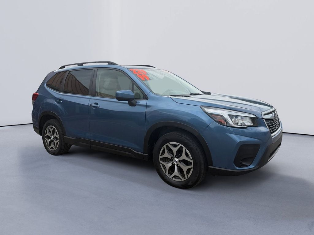 2020 Subaru Forester Premium's photo