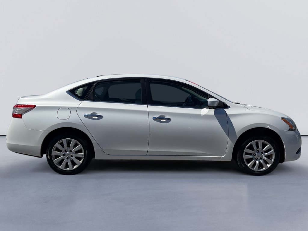 Used 2014 Nissan Sentra SV with VIN 3N1AB7APXEL639485 for sale in Knoxville, TN