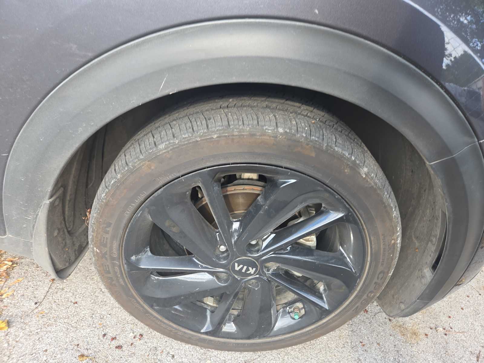 2018 Kia Niro EX photo 2