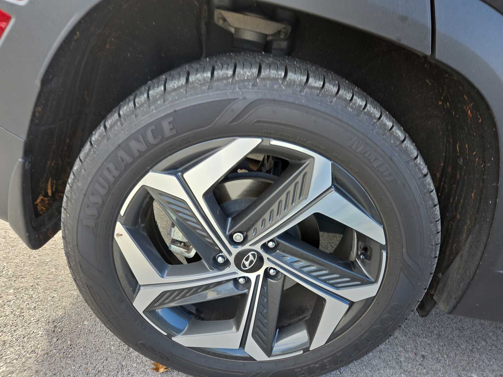 2023 Hyundai Tucson Limited photo 3