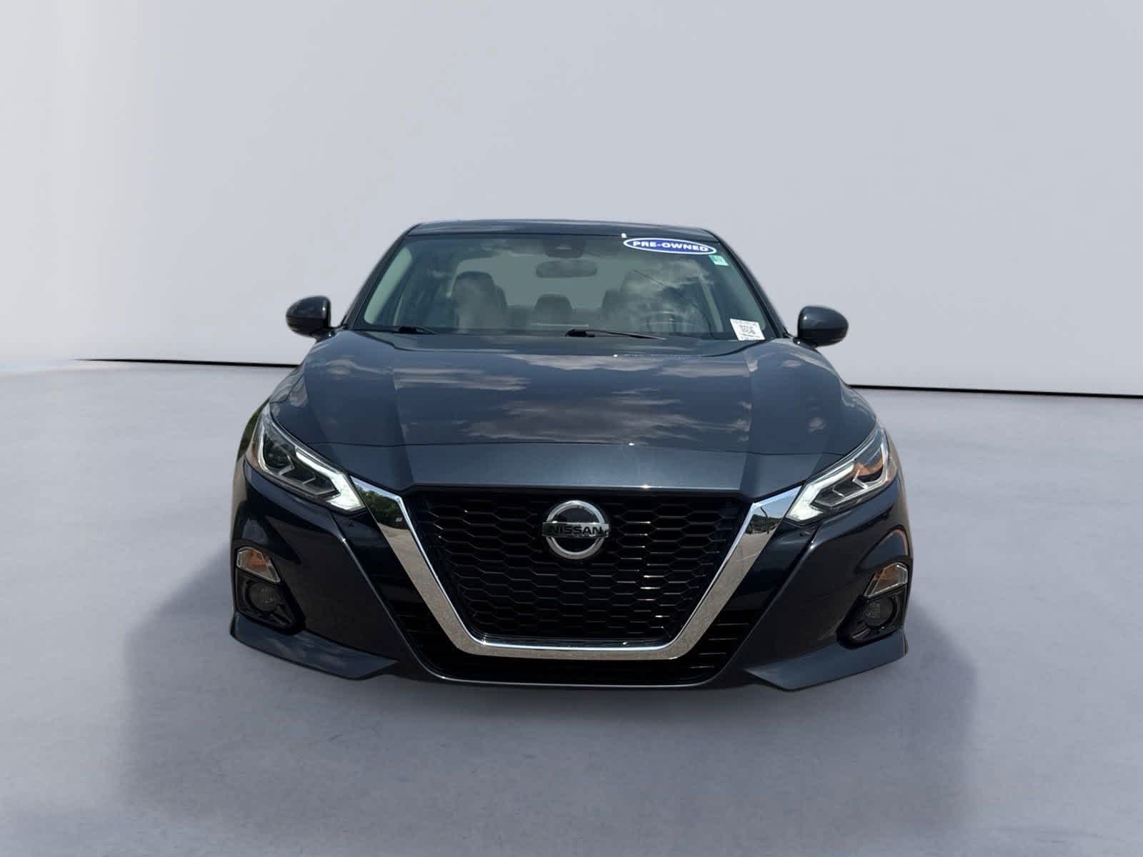 Used 2021 Nissan Altima SL with VIN 1N4BL4EV0MN404474 for sale in Knoxville, TN