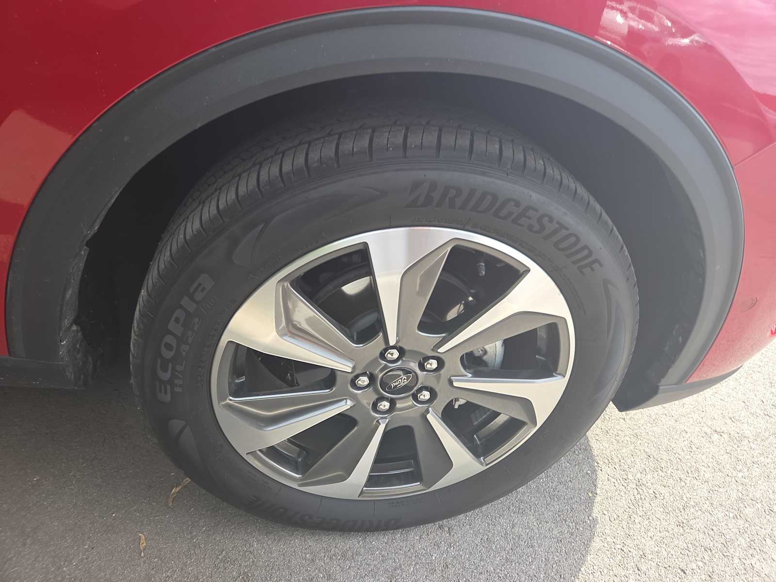 2024 Ford Escape Platinum photo 2